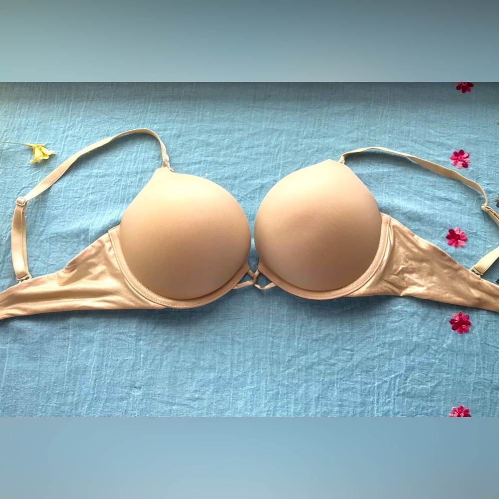 Victoria’s Secret Bombshell Push Up Bra Size 34C